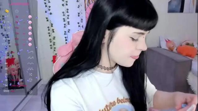 Image 12 of selena___cute Stream on Chaturbate on 2 months ago