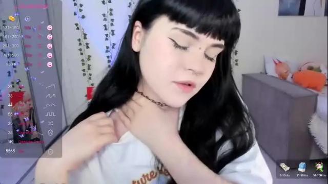 Image 8 of selena___cute Stream on Chaturbate on 2 months ago