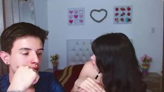 Image 7 of selena_and_andress Stream on Chaturbate on 17 months ago