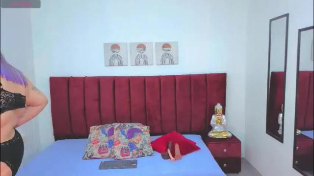 Image 2 of selena_castillo Stream on Chaturbate on 1 month ago