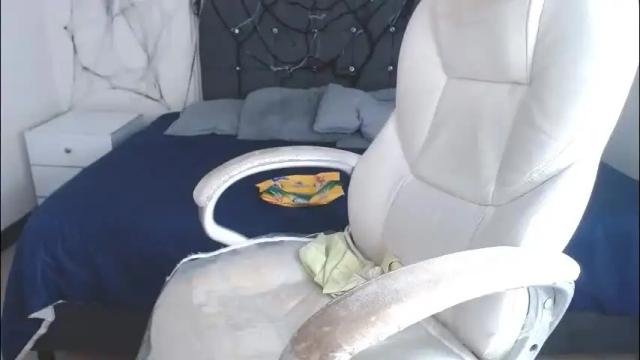 Image 10 of selena_hotmilf Stream on Chaturbate on 8 days ago