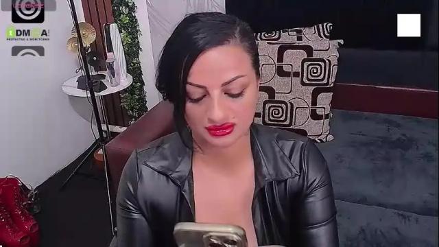 Image 8 of selena_vixen Stream on Chaturbate on 6 days ago