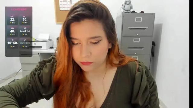 Image 2 of selenaanddavidhot Stream on Chaturbate on 3 months ago