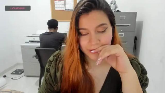 Image 7 of selenaanddavidhot Stream on Chaturbate on 3 months ago