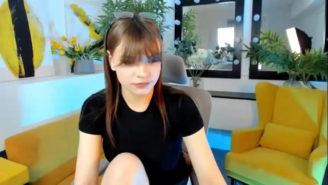 Image 2 of selenadearden Stream on Chaturbate on 1 month ago