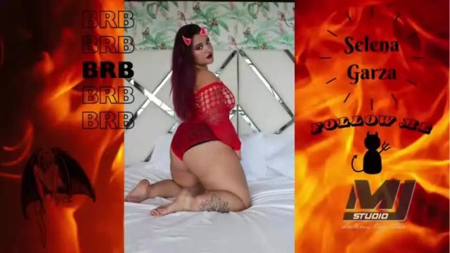 Image 8 of selenagarza Stream on Chaturbate on 18 months ago