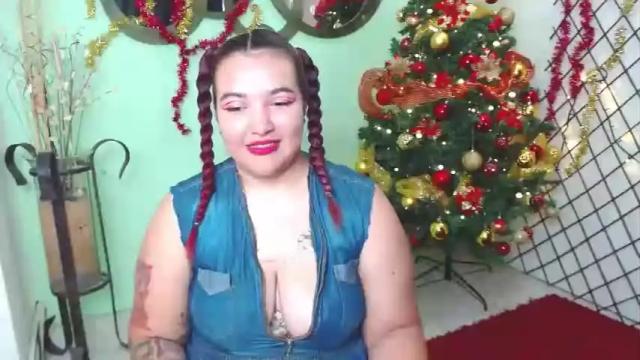 Image 8 of selenagarza Stream on Chaturbate on 18 months ago