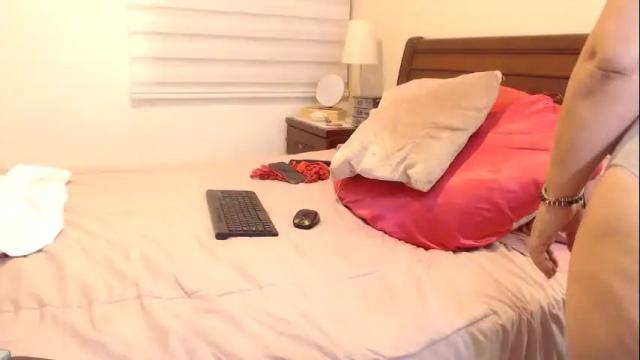 Image 10 of selenamilf Stream on Chaturbate on 5 months ago