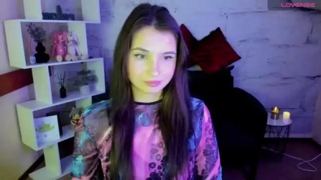 Image 11 of selenaree Stream on Chaturbate on 24 months ago