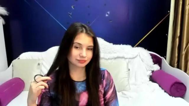 Image 2 of selenaree Stream on Chaturbate on 24 months ago
