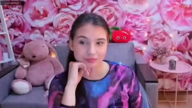 Image 8 of selenaree Stream on Chaturbate on 24 months ago