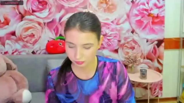 Image 4 of selenaree Stream on Chaturbate on 24 months ago