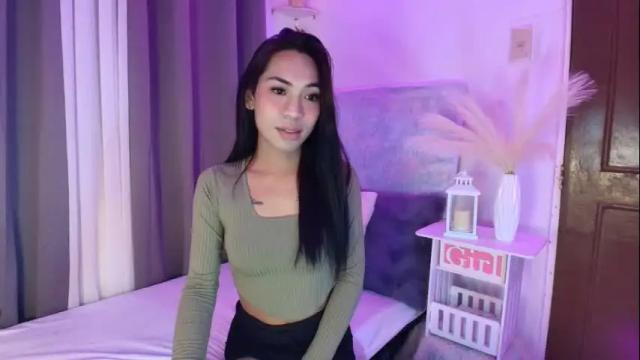 Image 12 of selenareyes Stream on Chaturbate on 1 month ago