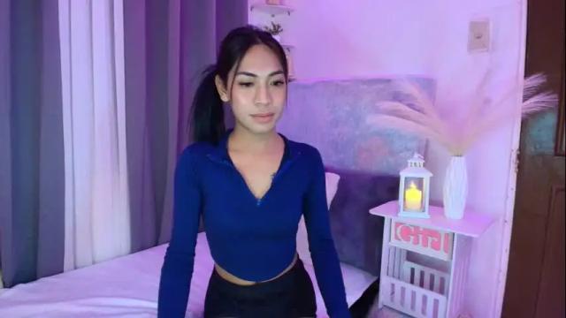 Image 6 of selenareyes Stream on Chaturbate on 1 month ago