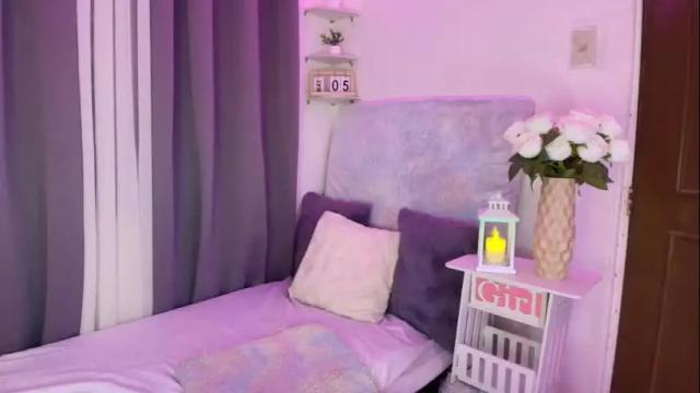 Image 11 of selenareyes Stream on Chaturbate on 1 month ago
