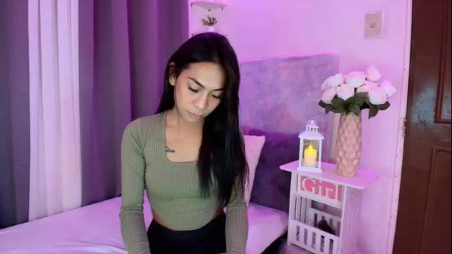 Image 10 of selenareyes Stream on Chaturbate on 27 days ago