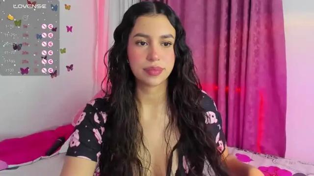 Image 7 of selene_e Stream on Chaturbate on 13 months ago