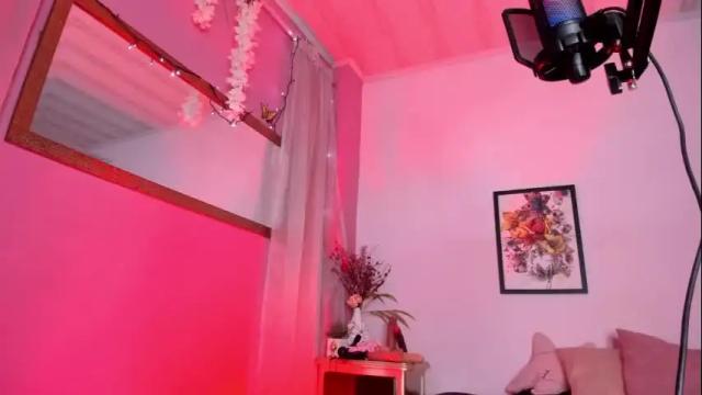 Image 10 of selene_e Stream on Chaturbate on 23 days ago