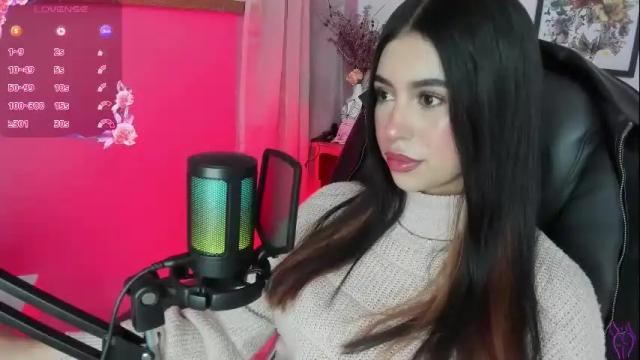 Image 4 of selene_e Stream on Chaturbate on 16 days ago