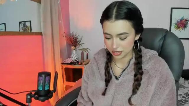 Image 7 of selene_e Stream on Chaturbate on 10 days ago