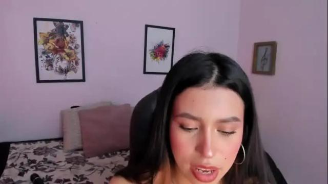 Image 8 of selene_e Stream on Chaturbate on 9 days ago