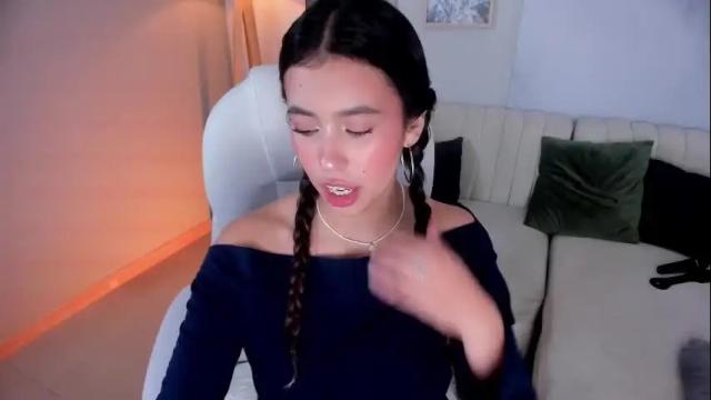 Image 12 of selene_e Stream on Chaturbate on 1 month ago