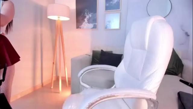 Image 3 of selene_e Stream on Chaturbate on 1 month ago