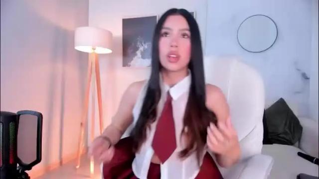 Image 7 of selene_e Stream on Chaturbate on 1 month ago
