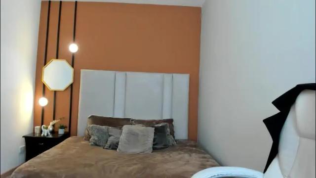 Image 12 of selene_e Stream on Chaturbate on 1 month ago