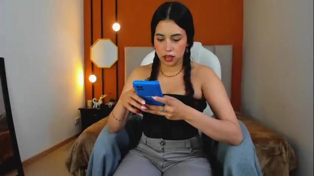 Image 4 of selene_e Stream on Chaturbate on 1 month ago