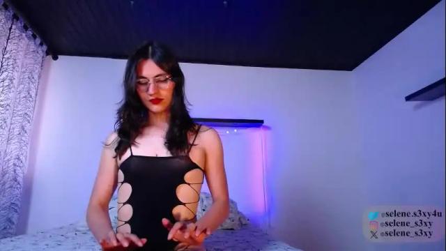 Image 6 of selene_s3xy Stream on Chaturbate on 4 days ago