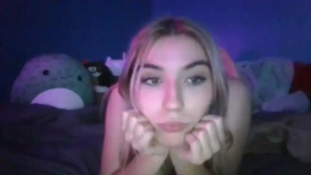 Image 6 of selenebaby Stream on Chaturbate on 22 months ago
