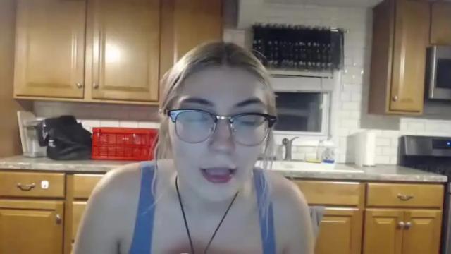 Image 7 of selenebaby Stream on Chaturbate on 22 months ago