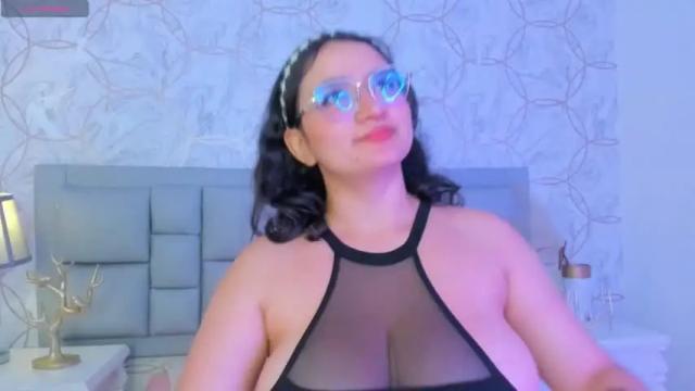 Thumbnail 1, selenedeluna_'s Stream at Chaturbate, 14 months ago