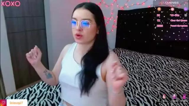 Image 6 of seleneg Stream on Chaturbate on 3 months ago