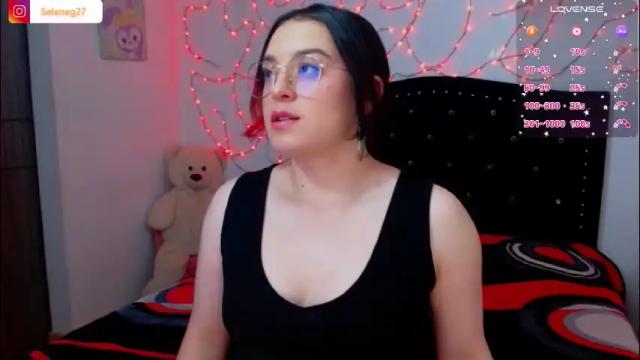 Thumbnail 2, seleneg's Stream at Chaturbate, 1 month ago