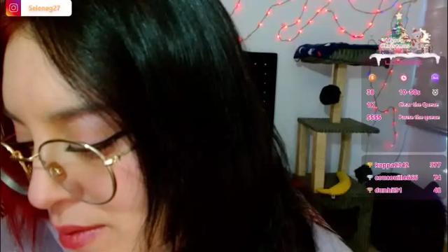 Image 12 of seleneg Stream on Chaturbate on 7 days ago