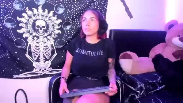 Image 8 of selenered1 Stream on Chaturbate on 16 months ago