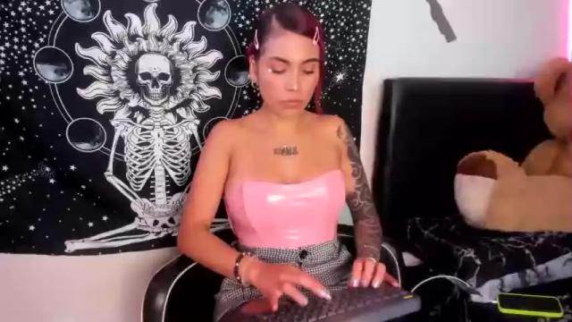 Image 6 of selenered1 Stream on Chaturbate on 16 months ago