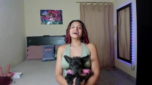 Image 11 of selenestark Stream on Chaturbate on 12 days ago