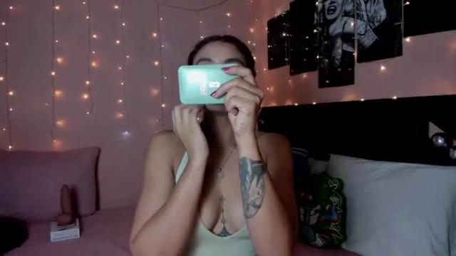 Image 11 of selenestewart Stream on Chaturbate on 16 months ago