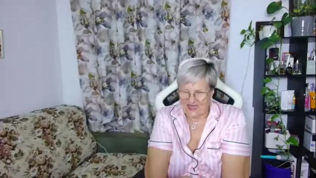 Image 2 of selenna57 Stream on Chaturbate on 8 months ago