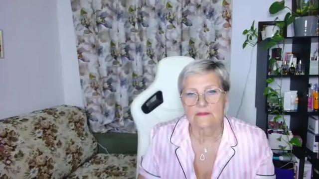 Image 6 of selenna57 Stream on Chaturbate on 8 months ago