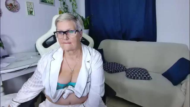 Image 11 of selenna57 Stream on Chaturbate on 23 days ago
