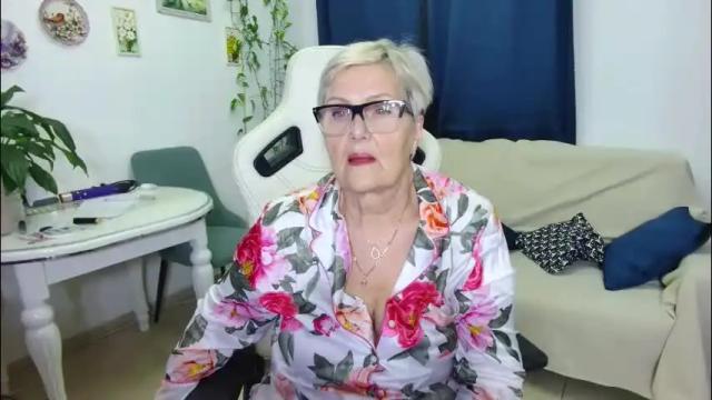 Image 4 of selenna57 Stream on Chaturbate on 23 days ago