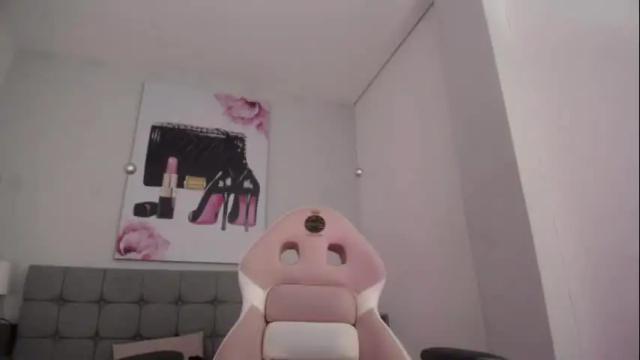 Image 2 of seleny_fitness Stream on Chaturbate on 1 month ago
