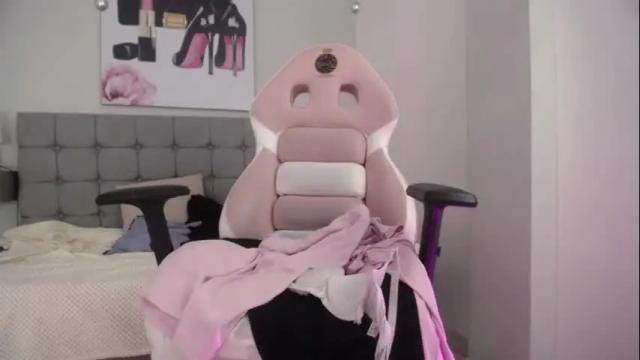 Image 3 of seleny_fitness Stream on Chaturbate on 1 month ago