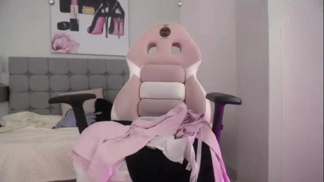 Thumbnail 2, seleny_fitness's Stream at Chaturbate, 1 month ago