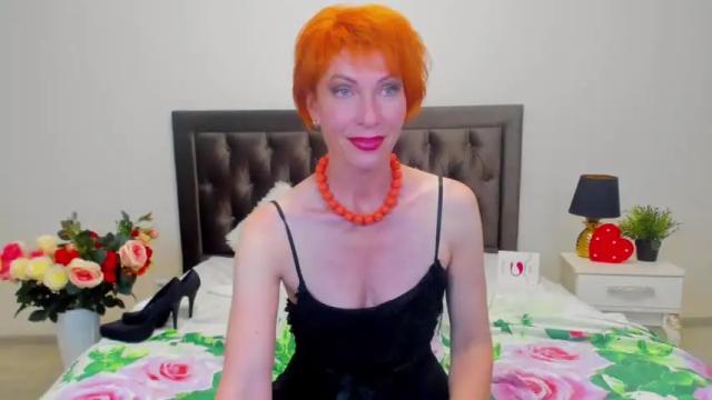 Image 6 of selestamagic Stream on Chaturbate on 24 months ago