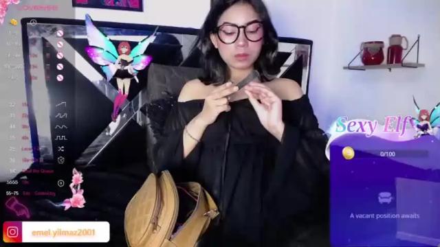 Image 2 of selin_celikk Stream on Chaturbate on 12 months ago